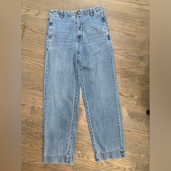 Zara High Waisted Wide Leg Light Wash Denim Jeans Womens size 6 - Picture 1 of 10